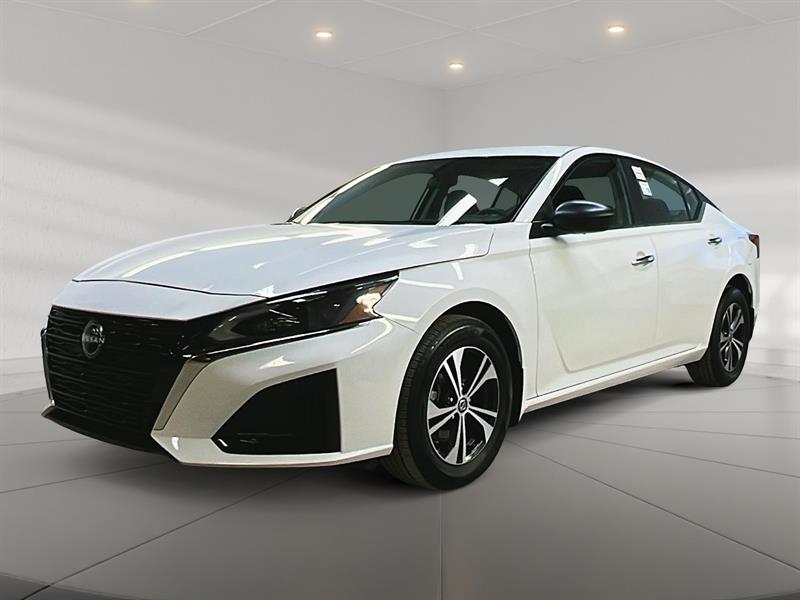 nissan Altima 2024