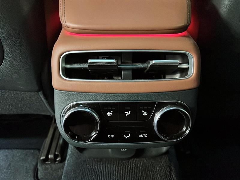 genesis GV70 2023 - 11