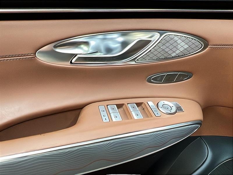 genesis GV70 2023 - 25