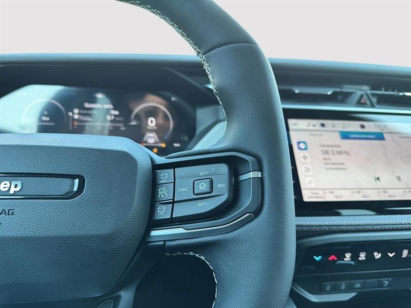 jeep Cherokee 2026 - 26