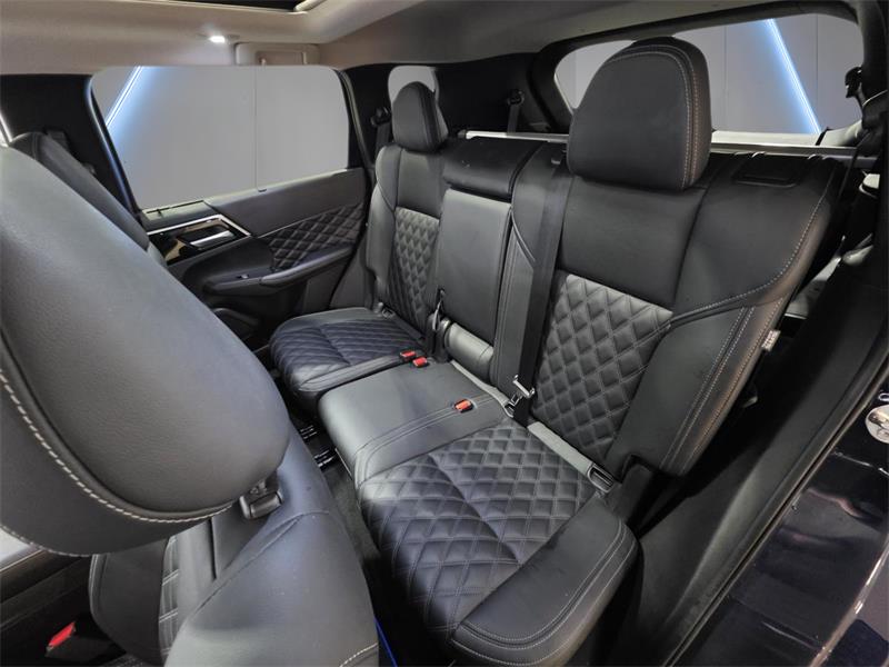 mitsubishi Outlander 2024 - 23