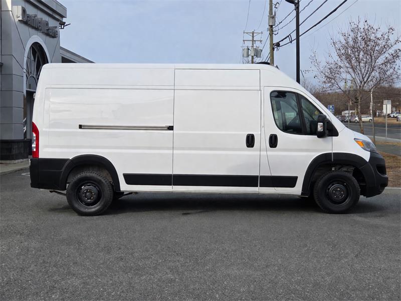 ram ProMaster fourgonnette utilitaire 2023 - 8