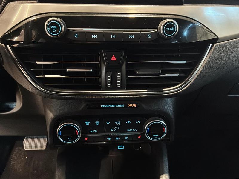 ford Escape 2021 - 16