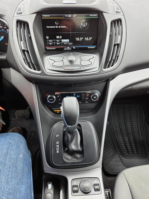 ford Escape 2015 - 20