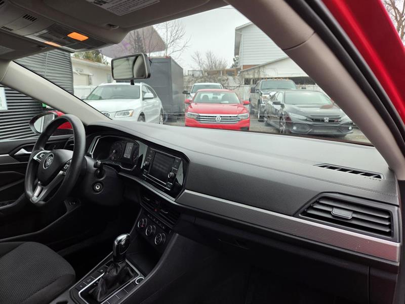 volkswagen Jetta 2019 - 10