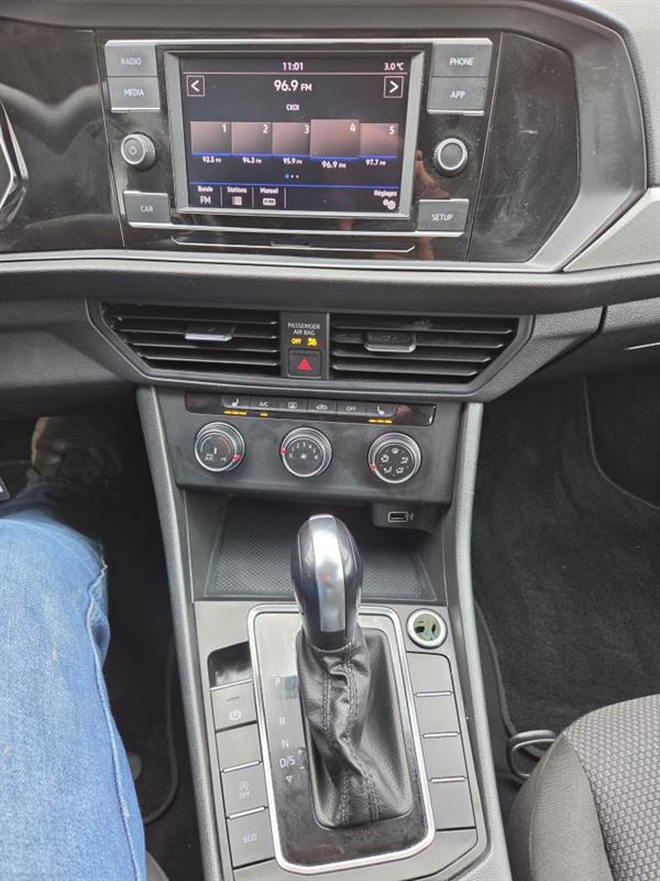 volkswagen Jetta 2019 - 20