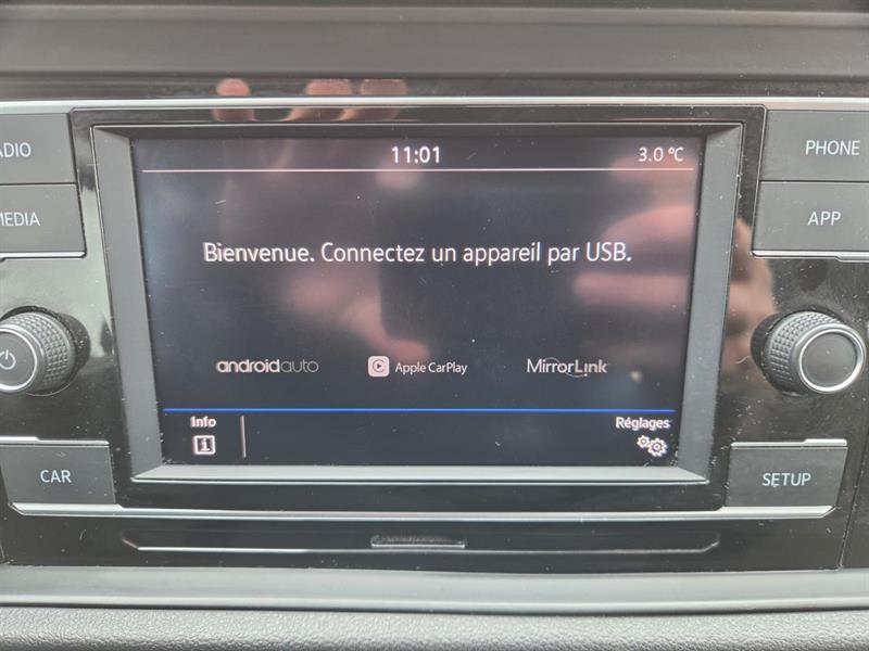 volkswagen Jetta 2019 - 23