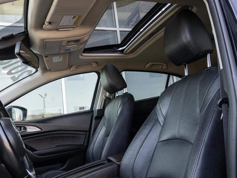 mazda Mazda3 2018 - 8