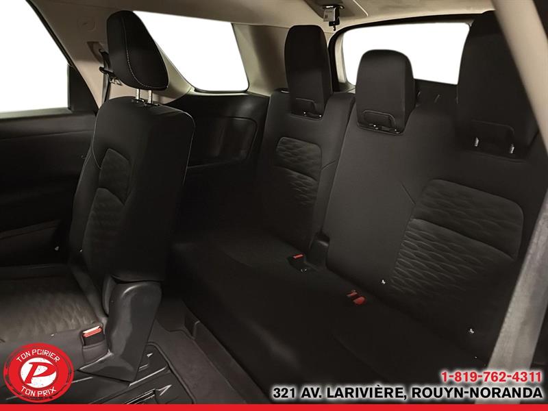 nissan Pathfinder 2023 - 16