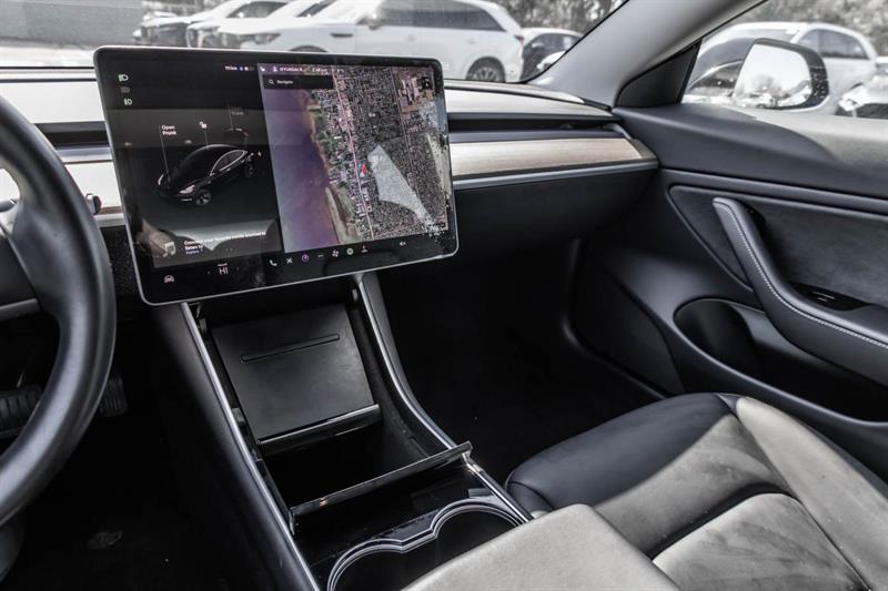 tesla Model 3 2019 - 15