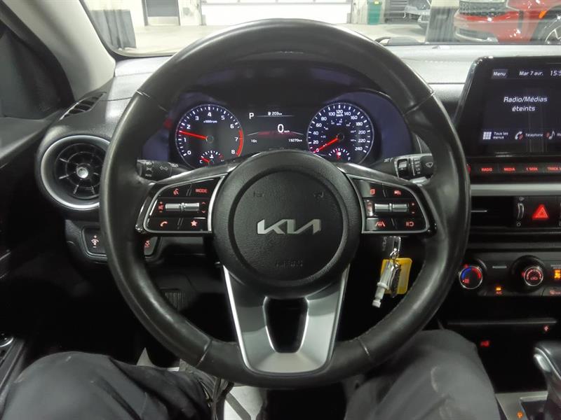 kia Forte 2024 - 14