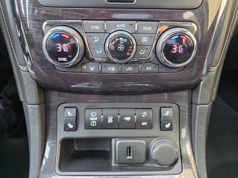 buick Enclave 2016 - 28