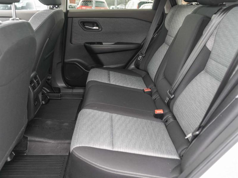 nissan Rogue 2023 - 13
