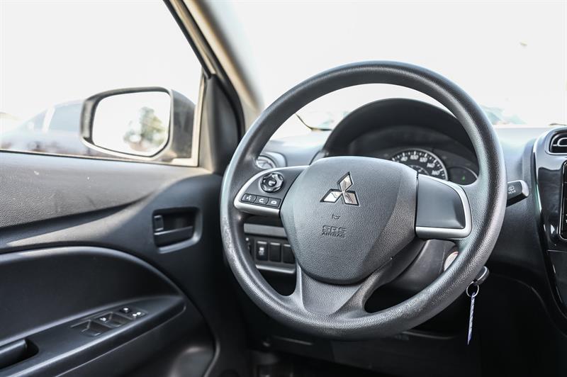 mitsubishi Mirage 2018 - 22