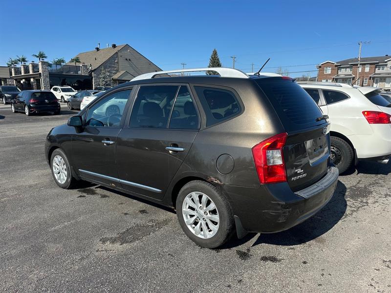 kia Rondo 2012 - 4