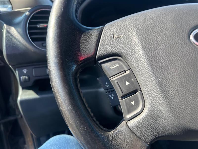 kia Rondo 2012 - 10