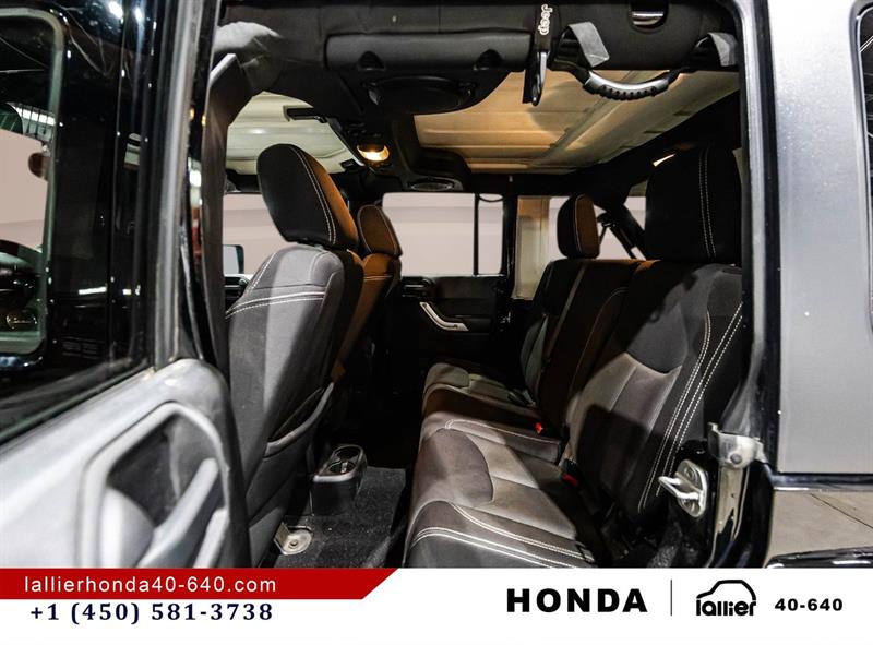 jeep Wrangler Unlimited 2013 - 13