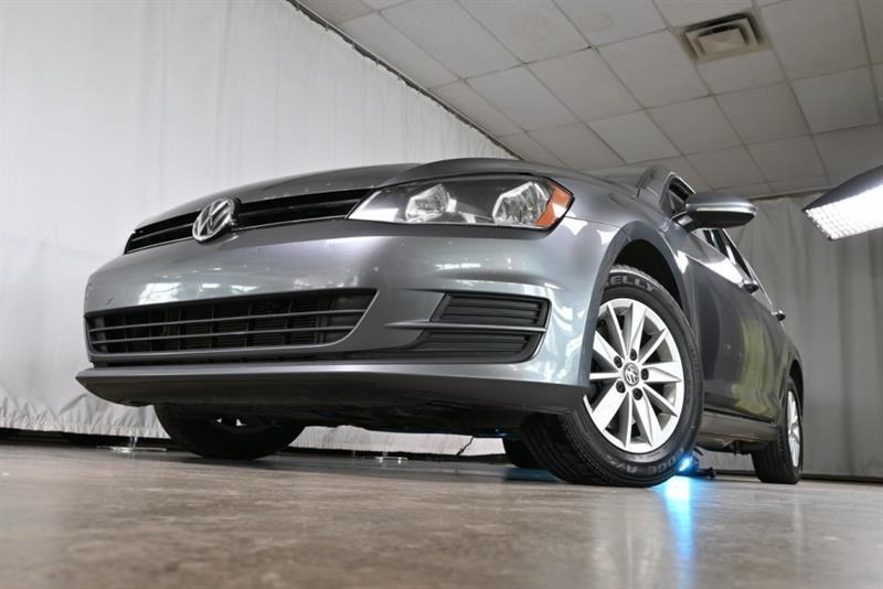2016 Volkswagen Golf - Image 4
