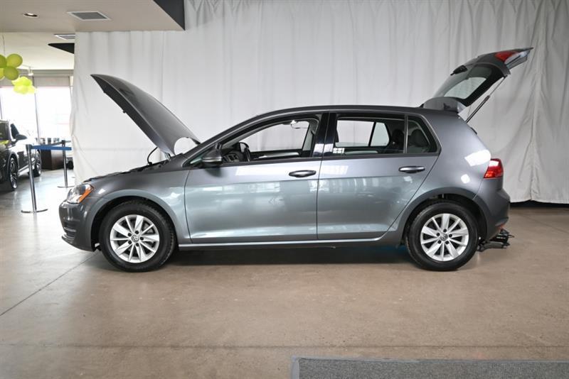 2016 Volkswagen Golf - Image 10