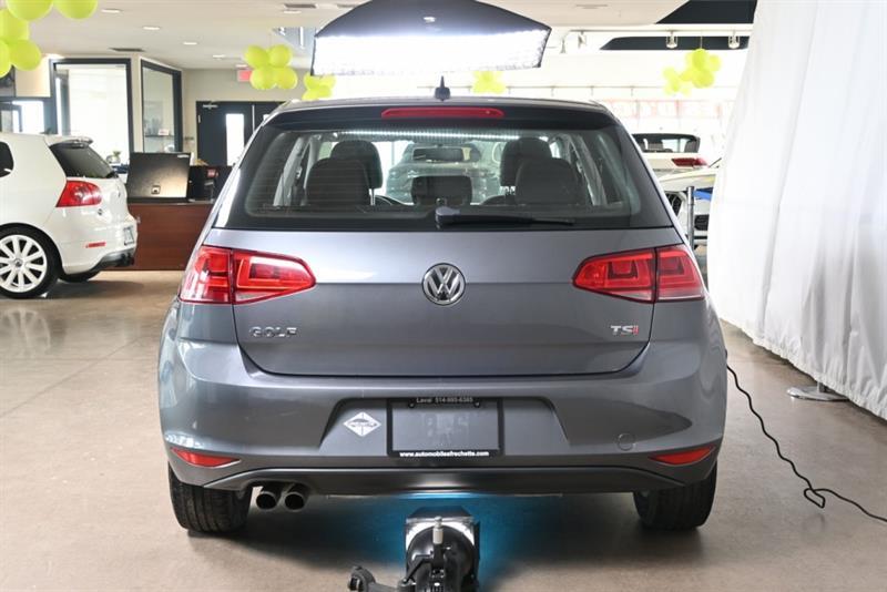 2016 Volkswagen Golf - Image 12