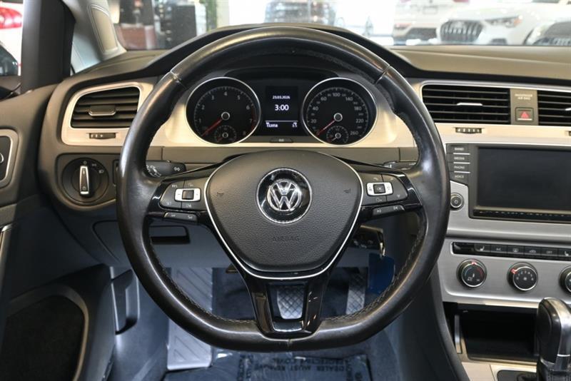 2016 Volkswagen Golf - Image 18