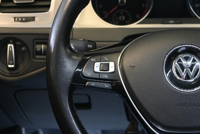 2016 Volkswagen Golf - Image 20