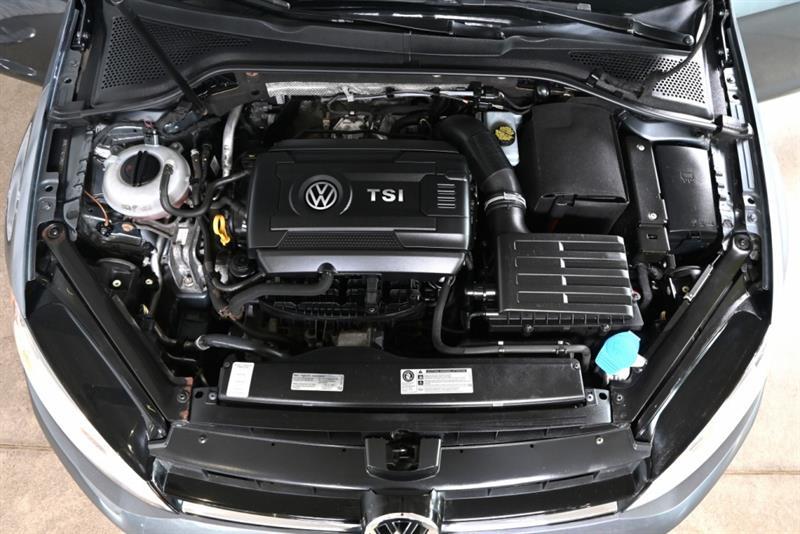 2016 Volkswagen Golf - Image 37