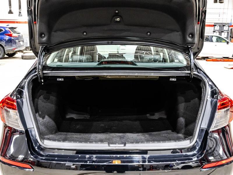 2023 Honda Civic - Image 15