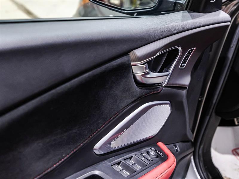 2024 Acura RDX - Image 12