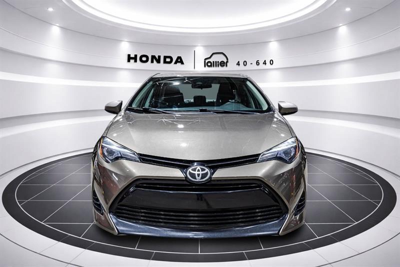 2017 Toyota Corolla - Image 2