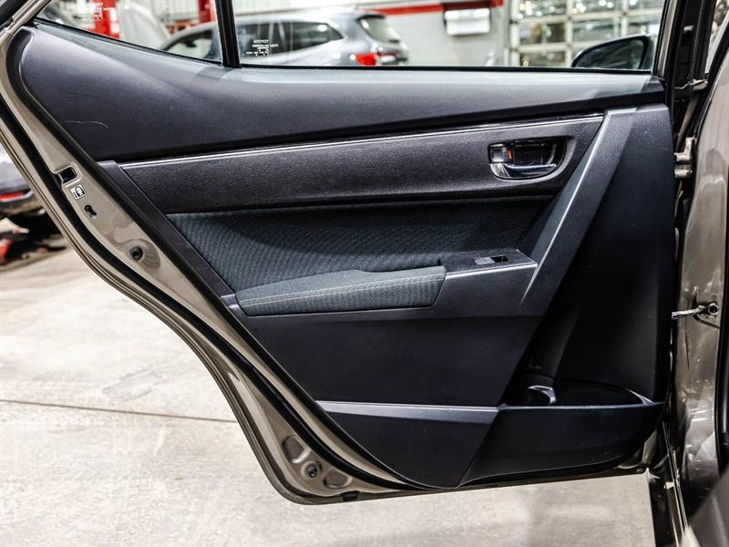 2017 Toyota Corolla - Image 12