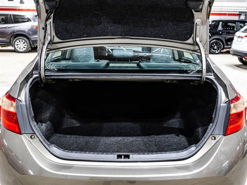 2017 Toyota Corolla - Image 15