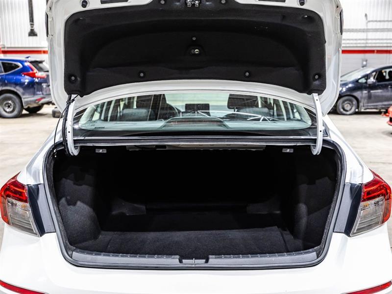 2023 Honda Civic - Image 15