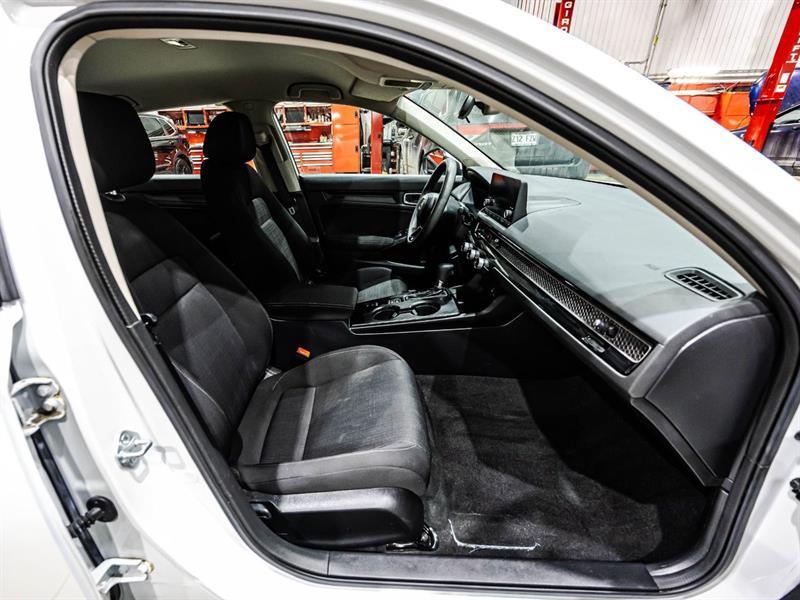 2023 Honda Civic - Image 17