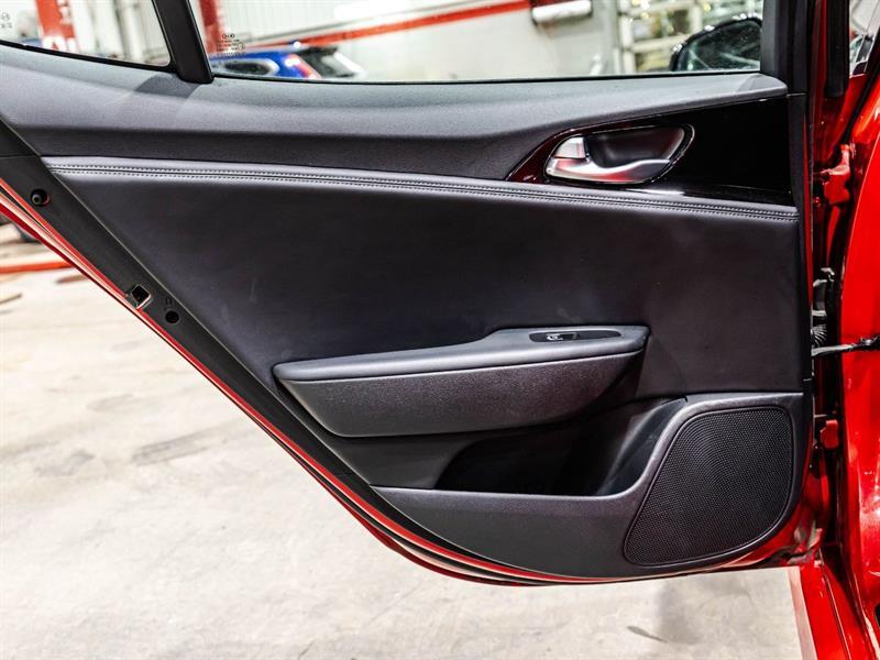 2019 Kia Stringer - Image 13