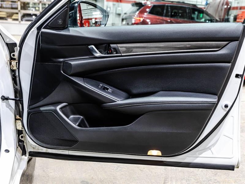 2021 Honda Accord - Image 16