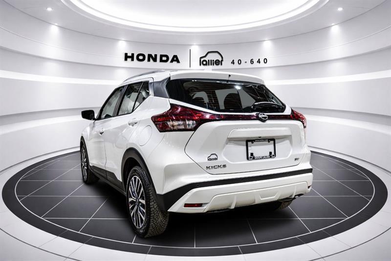 2022 Nissan Kicks - Image 5