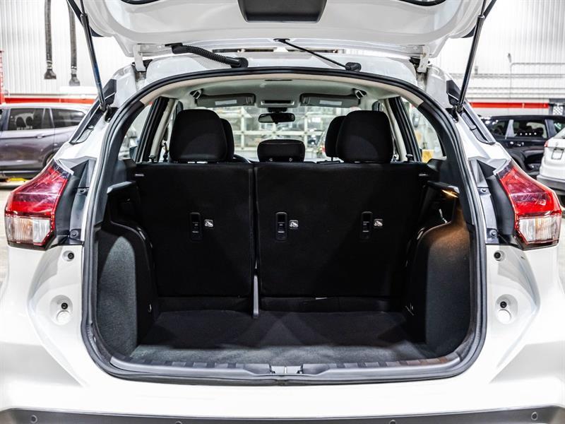 2022 Nissan Kicks - Image 16