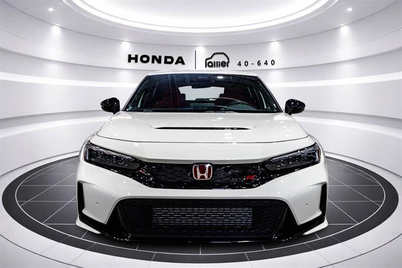 2025 Honda Civic - Image 2