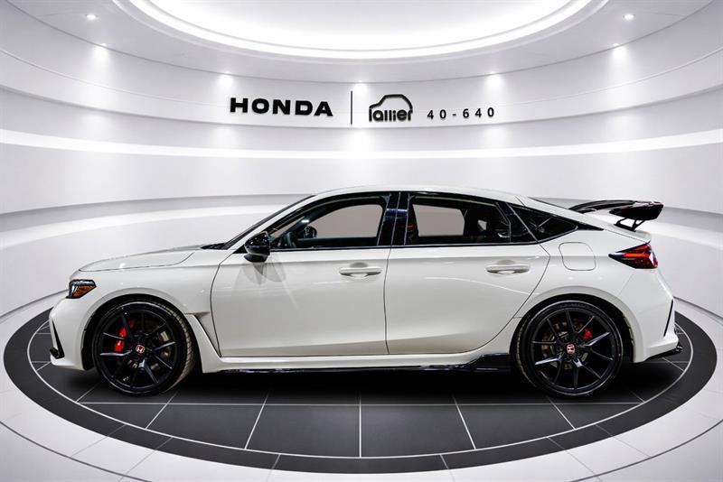 2025 Honda Civic - Image 4