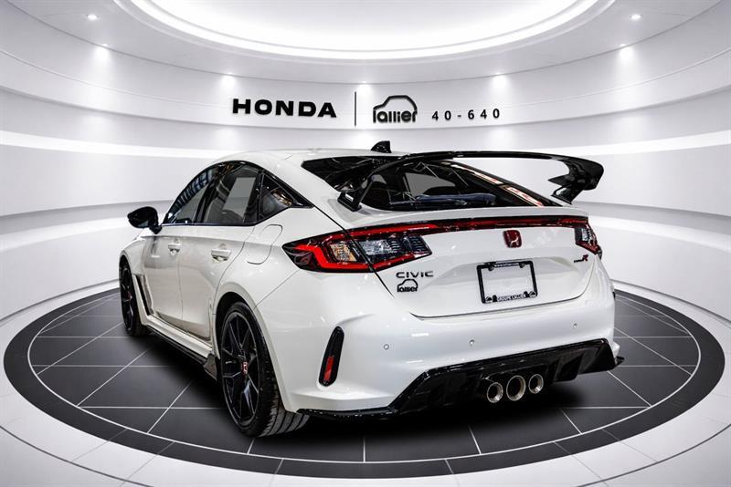 2025 Honda Civic - Image 5