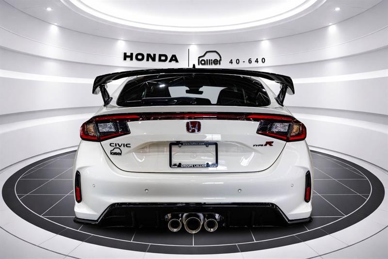 2025 Honda Civic - Image 6