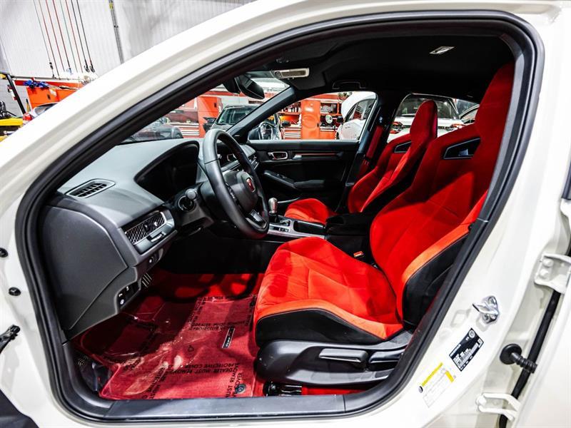 2025 Honda Civic - Image 19