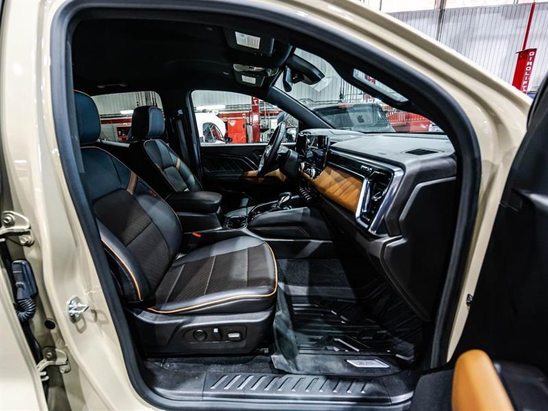 2023 Gmc Canyon - Image 18