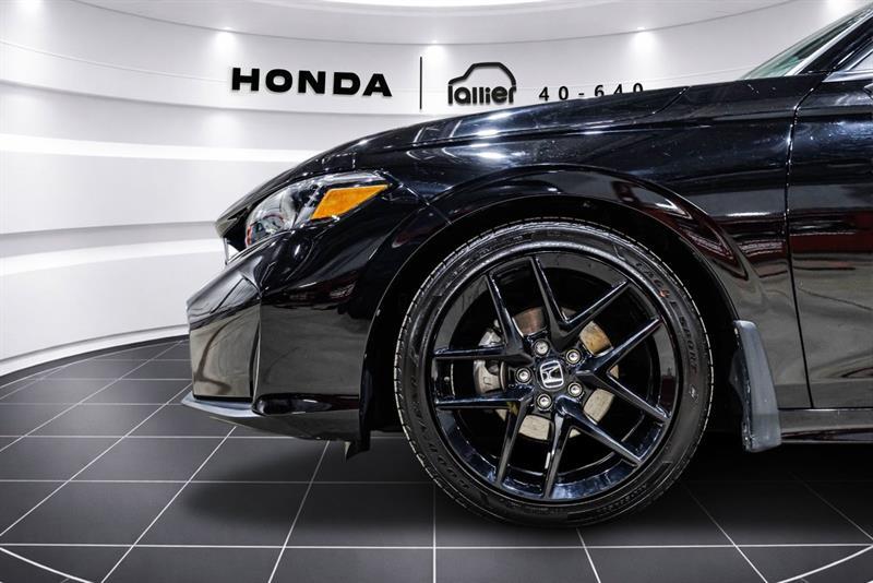 2025 Honda Civic - Image 10