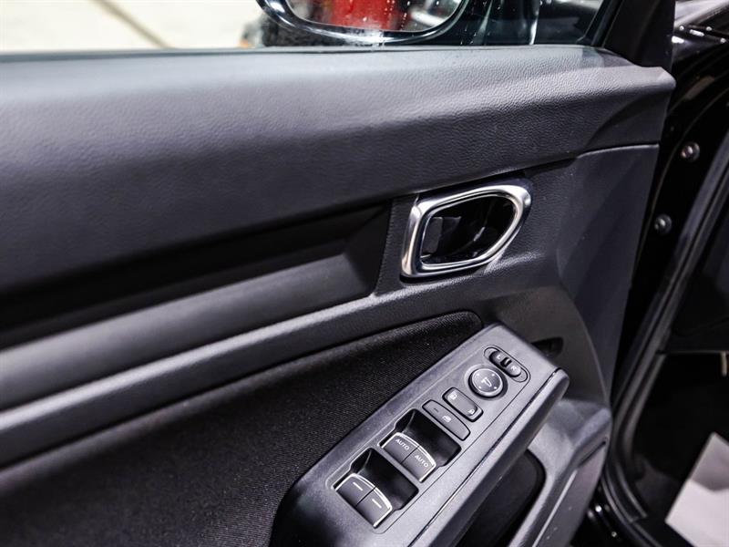 2025 Honda Civic - Image 11