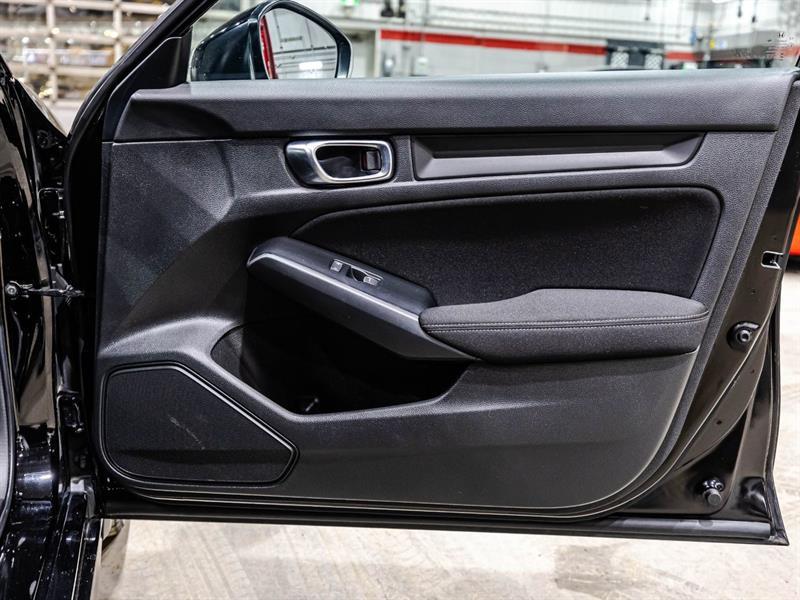 2025 Honda Civic - Image 16
