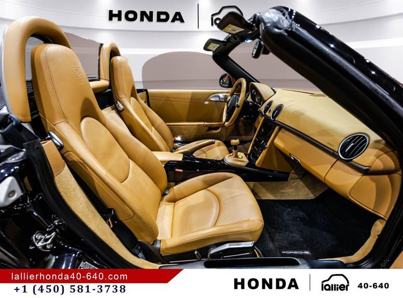 2012 Porsche Boxster - Image 16