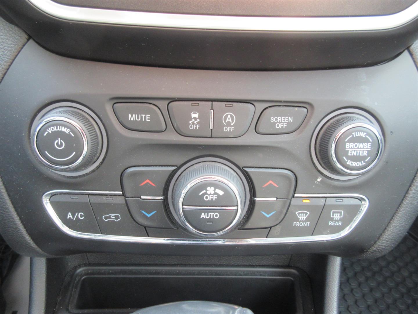 jeep Cherokee 2021 - 34