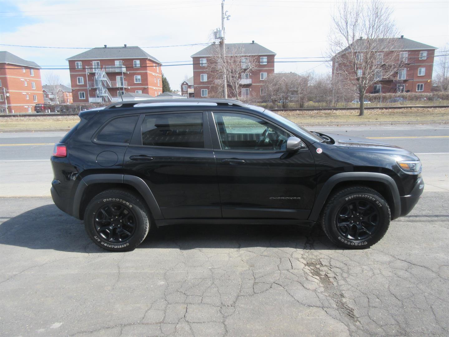 jeep Cherokee 2021 - 12